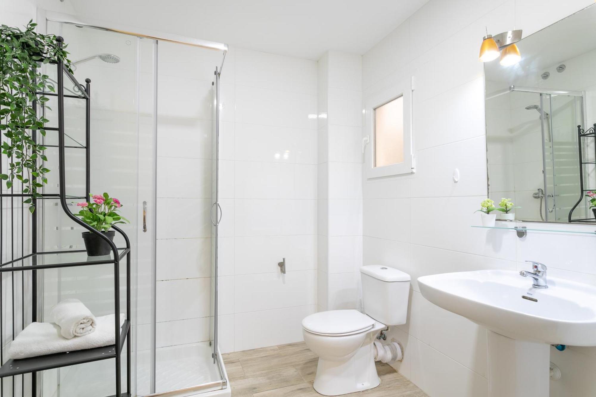 Apartamentos Centricos De San Leandro Alicante Exterior foto